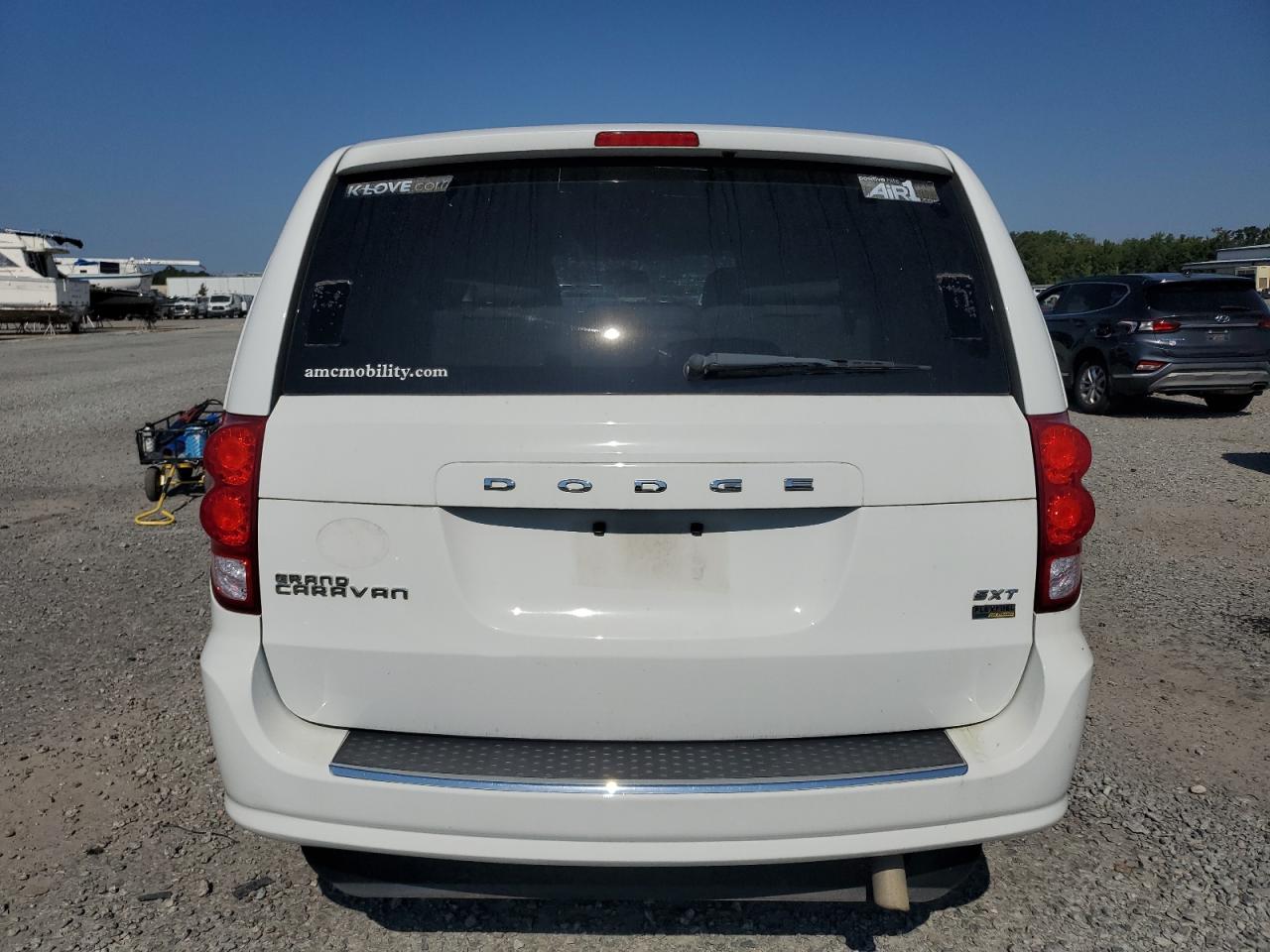 2014 Dodge Grand Caravan Sxt VIN: 2C4RDGCG6ER263457 Lot: 71663265
