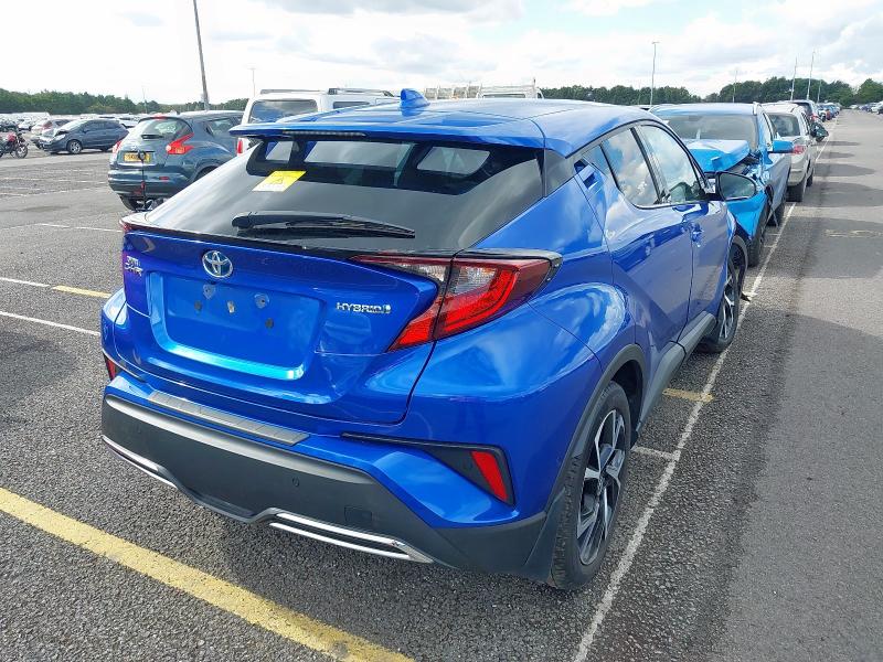 2022 TOYOTA C-HR DESIGN HEV CVT 