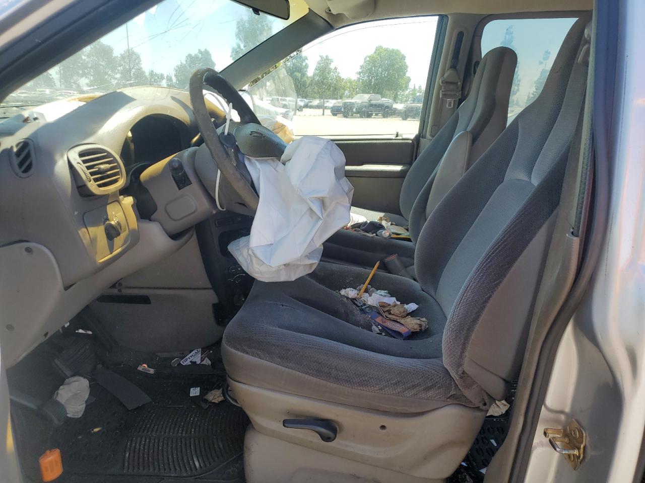 2002 Dodge Grand Caravan Se VIN: 1B4GP24382B660771 Lot: 72047005