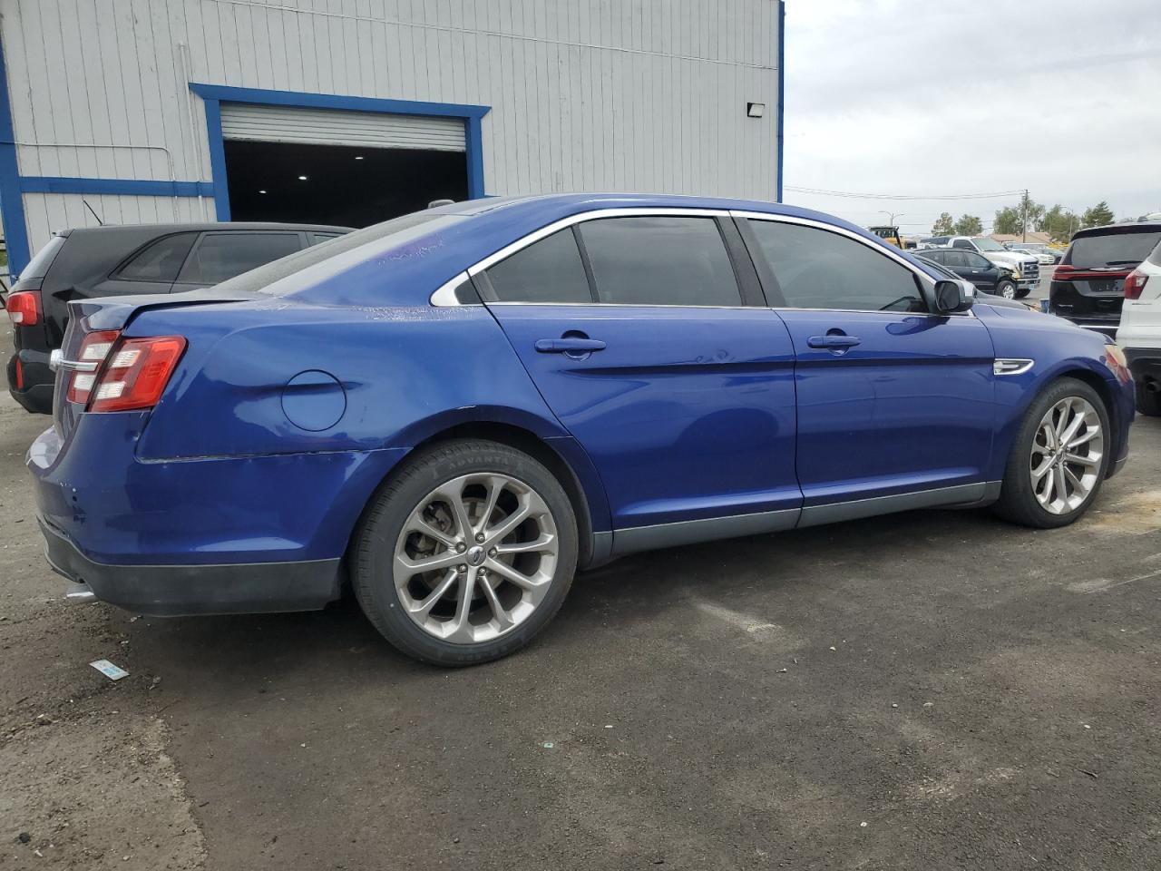 2013 Ford Taurus Limited blue null gasoline 1FAHP2F8XDG108409 photo #4