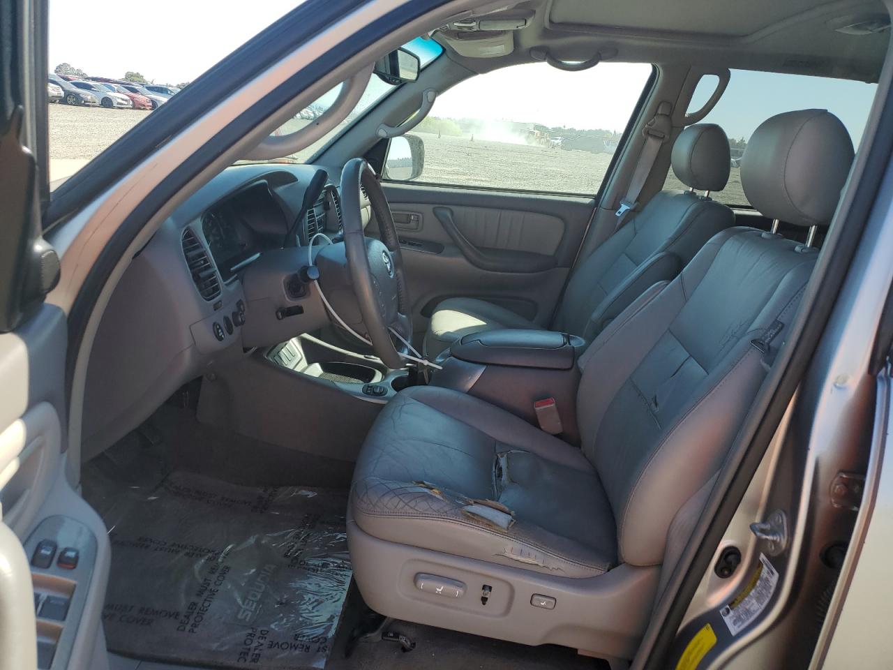 2005 Toyota Sequoia Limited VIN: 5TDZT38AX5S251819 Lot: 72039945