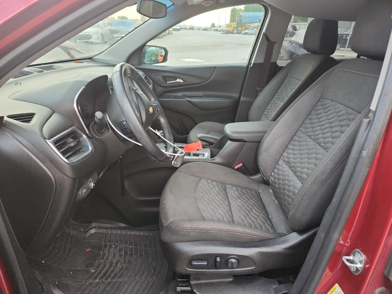 2018 Chevrolet Equinox Lt VIN: 2GNAXJEV6J6105765 Lot: 80897515