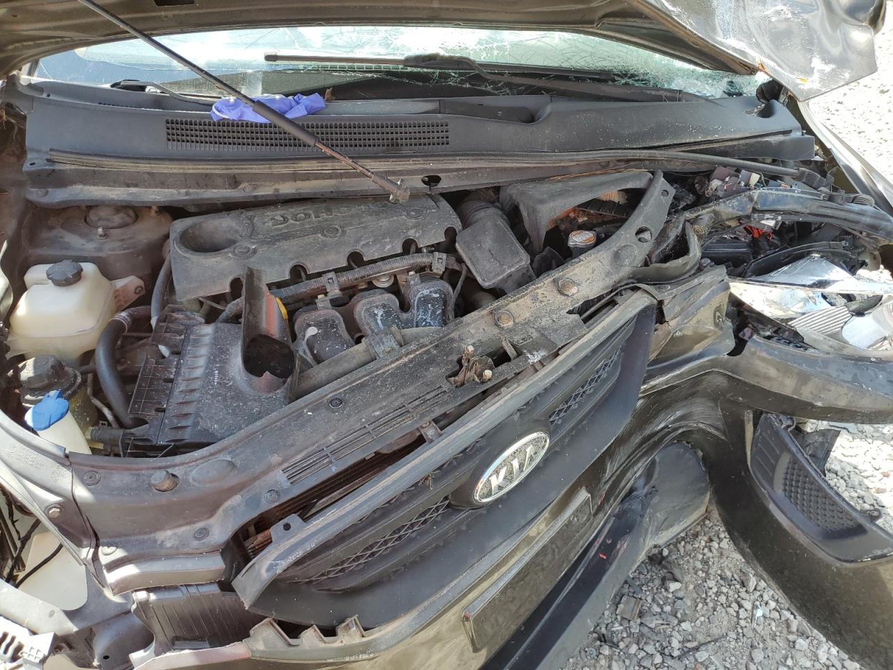 2009 Kia Rondo Base VIN: KNAFG528497255807 Lot: 72086015