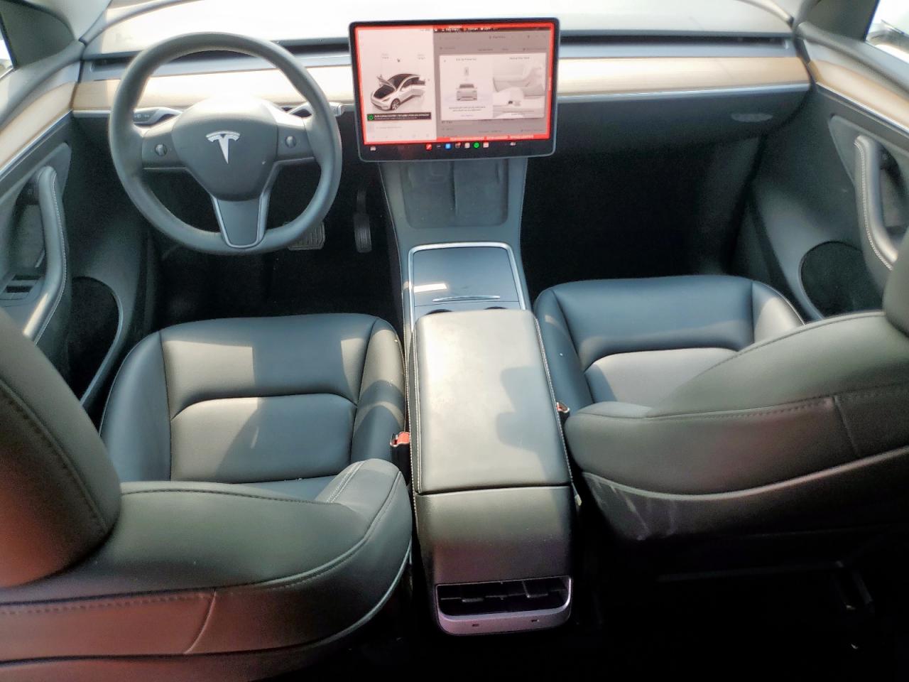 2023 Tesla Model Y VIN: 7SAYGDEE9PA088942 Lot: 81265905