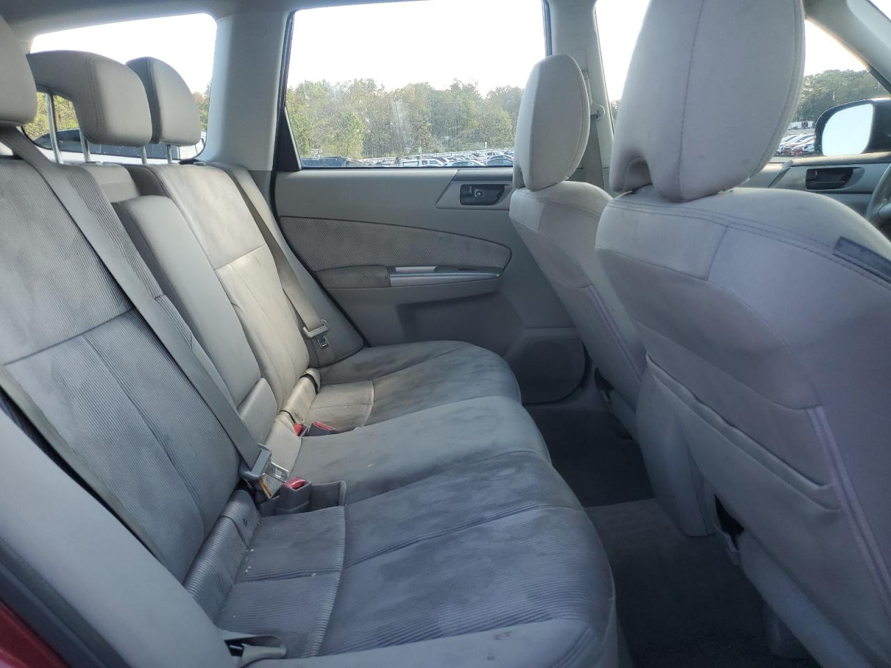 2010 Subaru Forester 2.5X VIN: JF2SH6AC2AH733801 Lot: 83960045