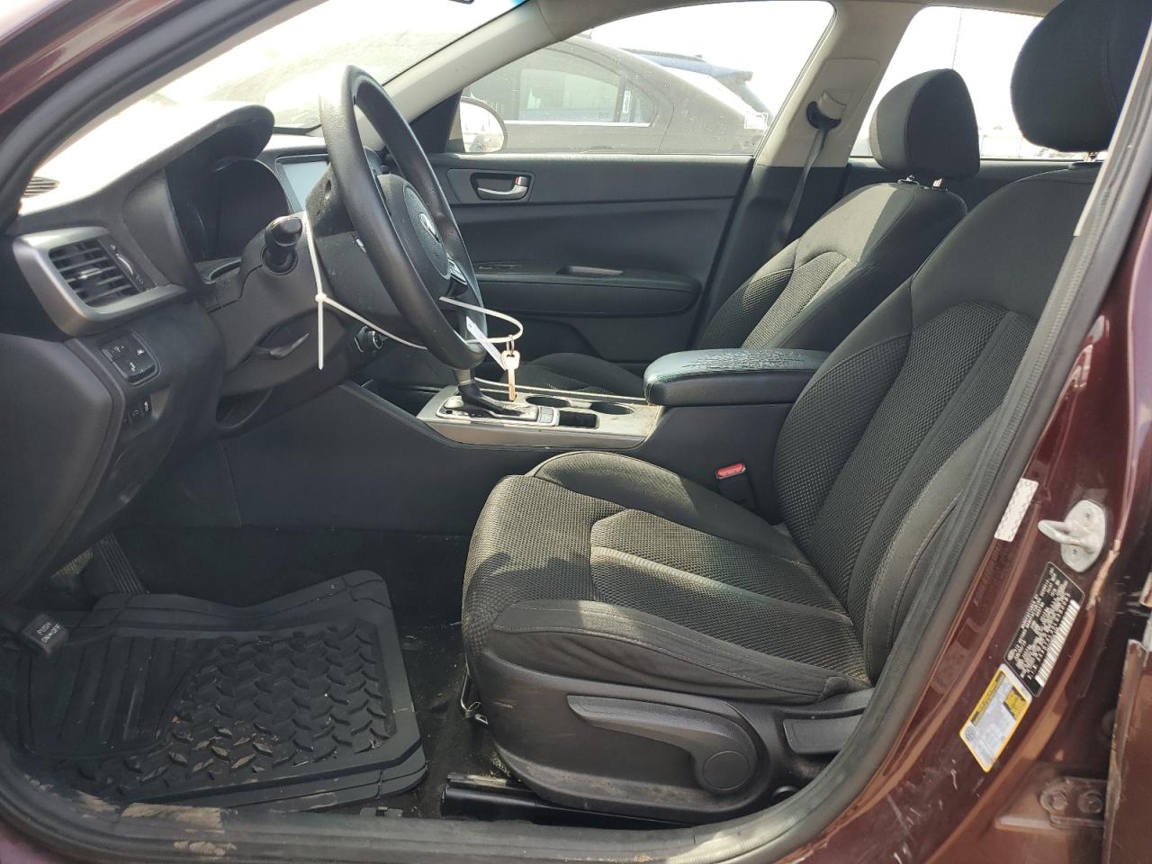 2020 Kia Optima Lx VIN: 5XXGT4L35LG380085 Lot: 70450835