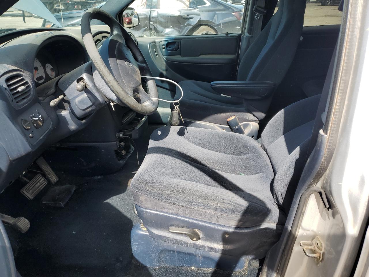 2003 Dodge Grand Caravan Sport VIN: 2D4GP44R83R380034 Lot: 83935415