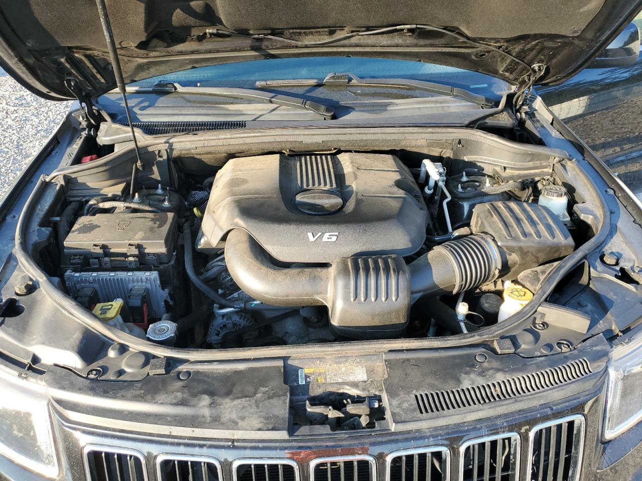 2015 Jeep Grand Cherokee Laredo VIN: 1C4RJEAG2FC707086 Lot: 84167785