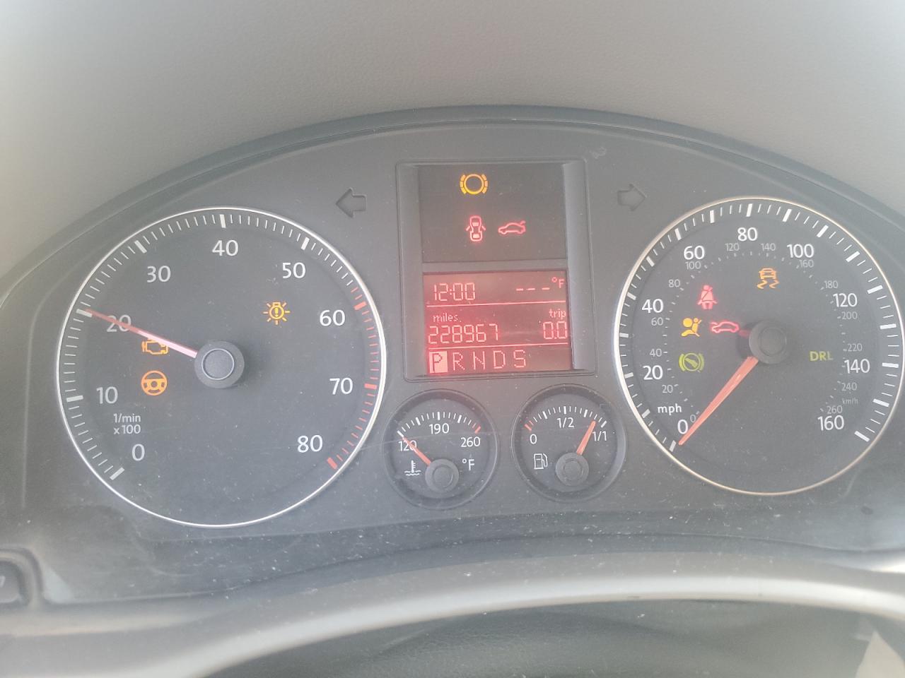 2006 Volkswagen Jetta 2.5 Option Package 1 VIN: 3VWSF71K66M801146 Lot: 84768235