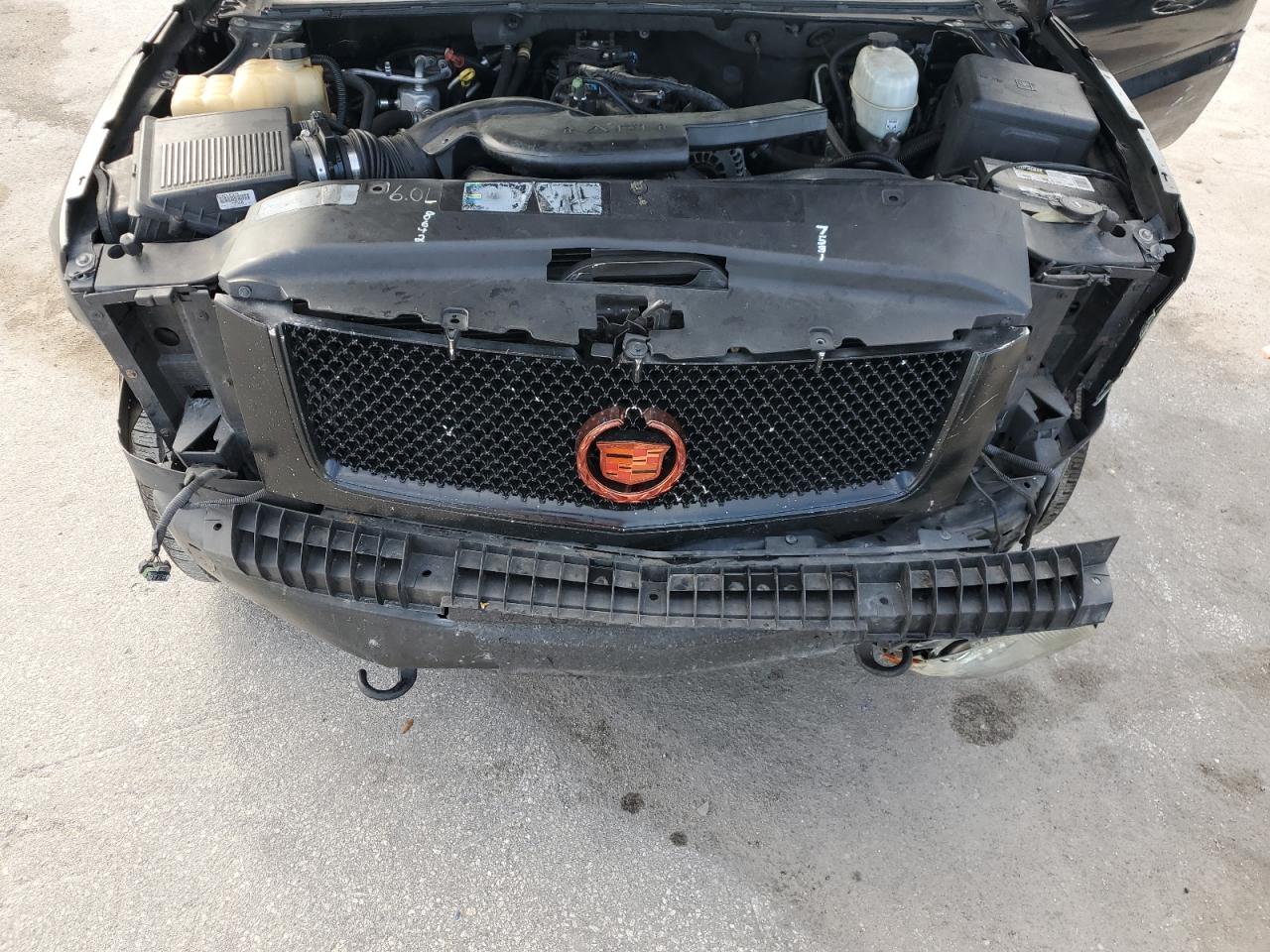 2003 Cadillac Escalade Luxury VIN: 1GYEK63N33R199033 Lot: 81268375