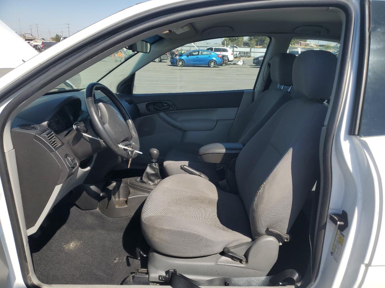 2007 Ford Focus Zx3 VIN: 1FAFP31N37W199348 Lot: 81815605