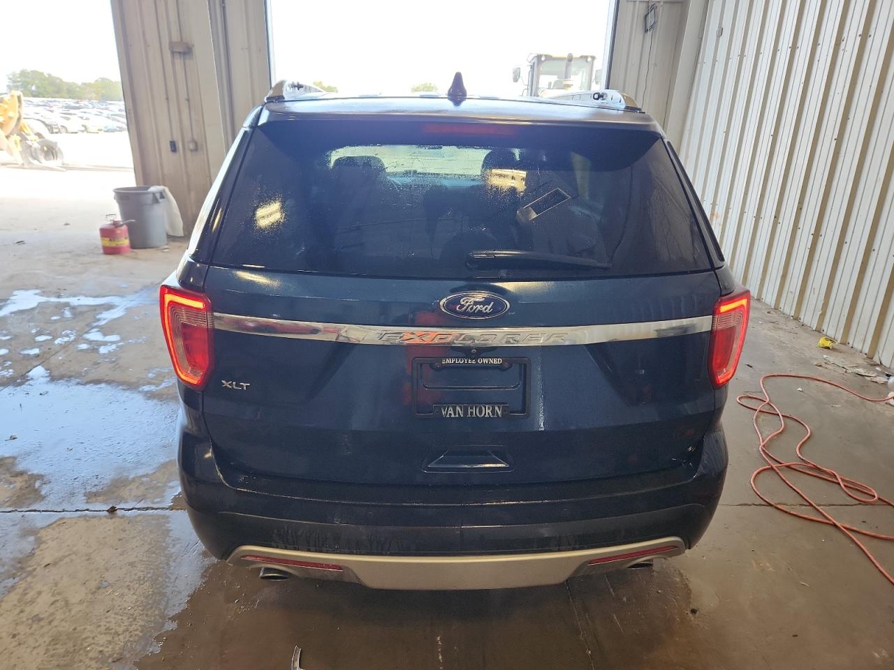 2017 Ford Explorer Xlt VIN: 1FM5K7D8XHGA81094 Lot: 81381975