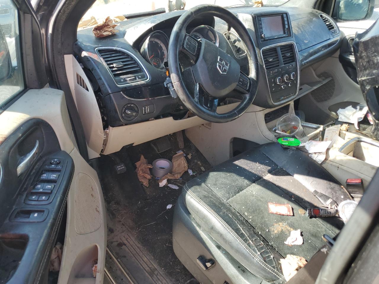 2017 Dodge Grand Caravan Sxt VIN: 2C4RDGCG1HR865459 Lot: 84555685