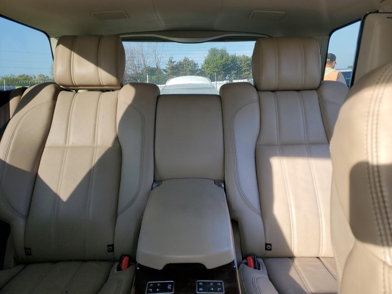 2017 Land Rover Range Rover Autobiography VIN: SALGV2FE1HA353781 Lot: 70025925
