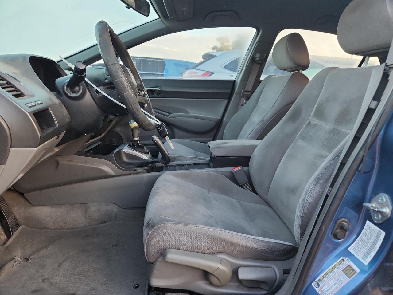 2007 Honda Civic Lx VIN: 1HGFA15577L117263 Lot: 81915955