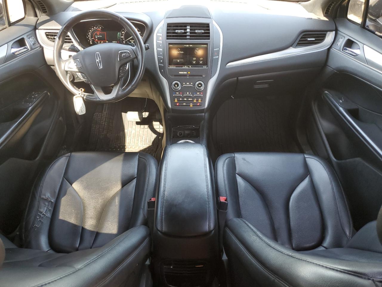 2015 Lincoln Mkc VIN: 5LMCJ1A92FUJ48044 Lot: 70207245