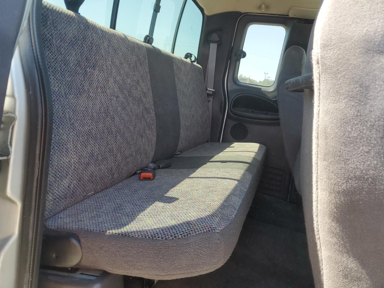 2001 Dodge Ram 2500 VIN: 3B7KF23601G719880 Lot: 71592045