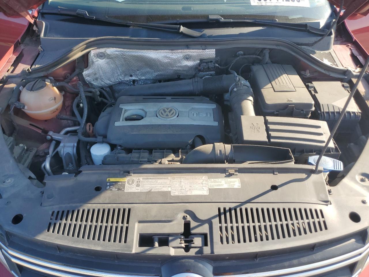 2013 Volkswagen Tiguan S VIN: WVGAV3AX2DW057771 Lot: 80744235