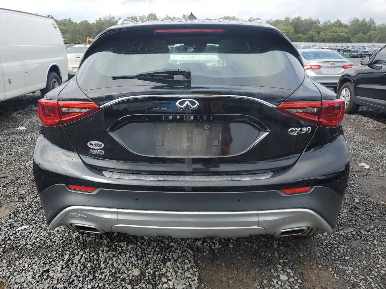 QX30 QX30