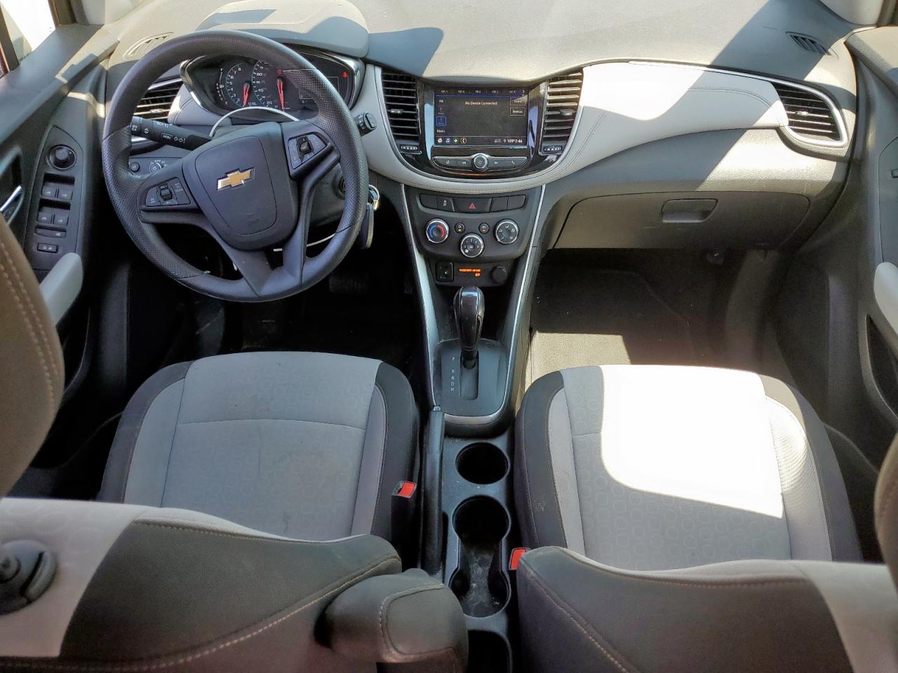 2022 Chevrolet Trax Ls VIN: KL7CJKSM7NB506567 Lot: 71668405