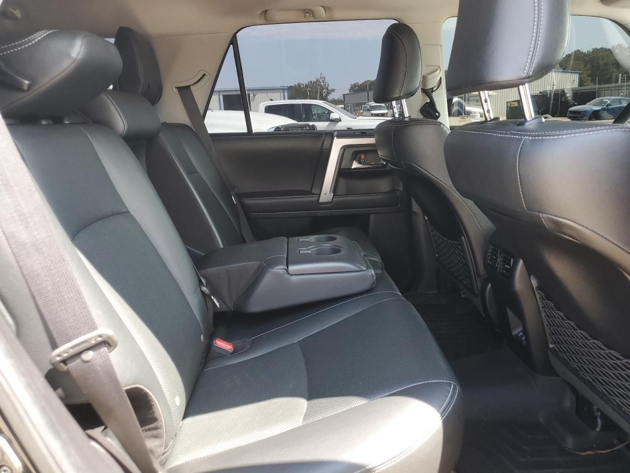 2020 Toyota 4Runner Sr5/Sr5 Premium VIN: JTEBU5JR5L5807592 Lot: 80366745