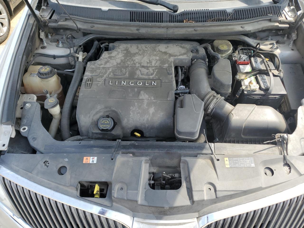 2016 Lincoln Mkt VIN: 2LMHJ5FK7GBL00410 Lot: 80105845