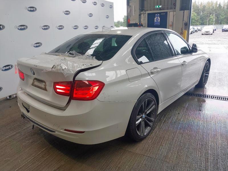 2014 BMW 318D SPORT 