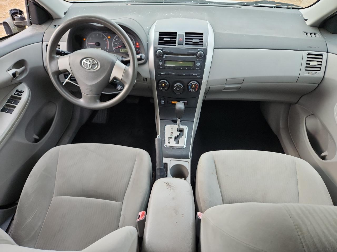 2010 Toyota Corolla Base VIN: 2T1BU4EE5AC318518 Lot: 81725515