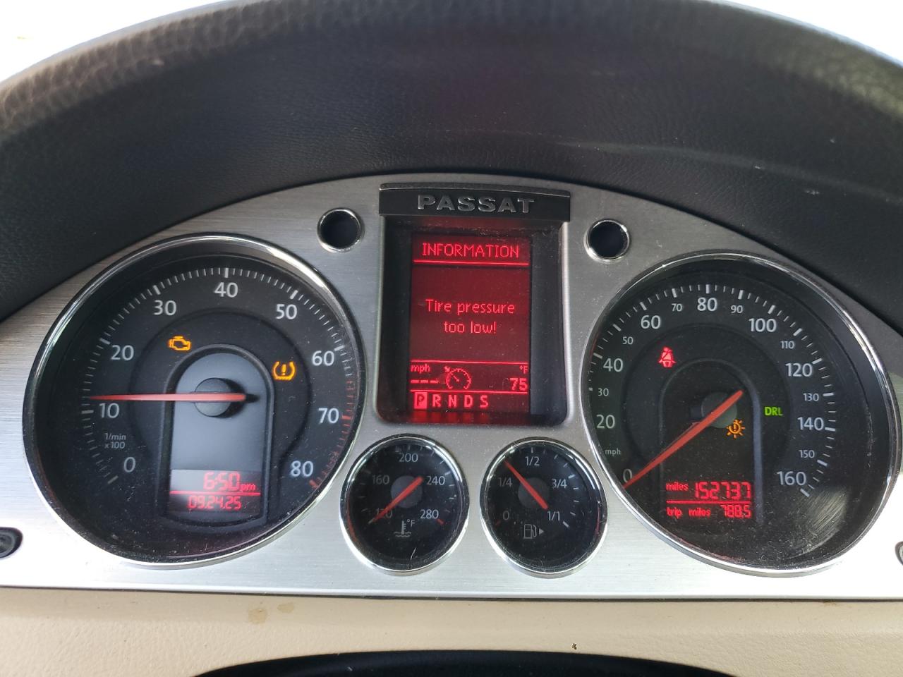 2008 Volkswagen Passat Vr6 VIN: WVWCU73C28E055323 Lot: 81438085