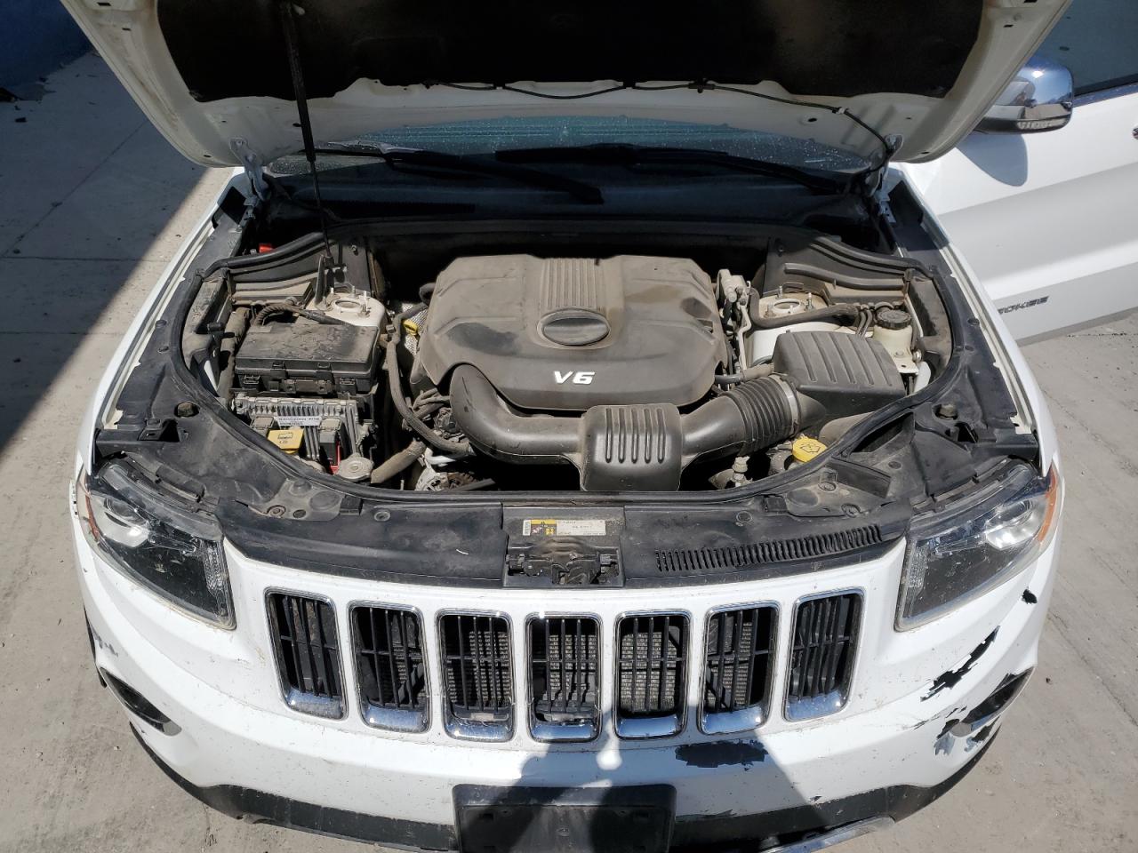 2015 Jeep Grand Cherokee Limited VIN: 1C4RJFBG1FC739208 Lot: 80295325