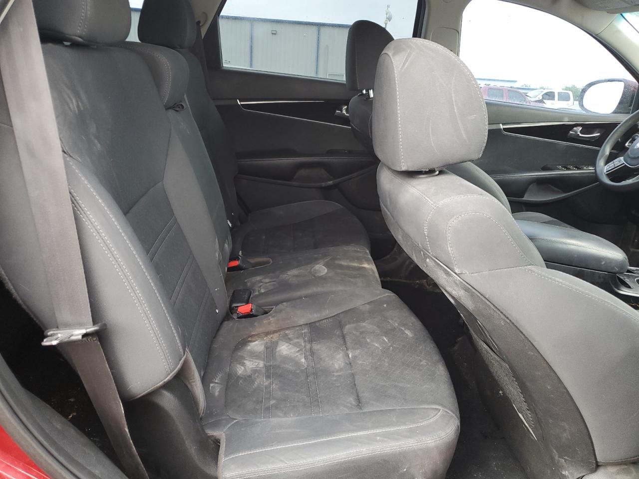 2020 Kia Sorento L VIN: 5XYPG4A39LG680280 Lot: 81449775