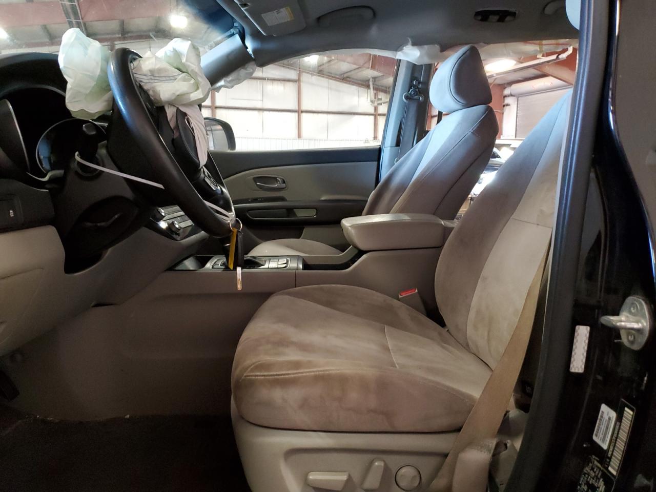 2015 Kia Sedona Lx VIN: KNDMB5C17F6066905 Lot: 81787745