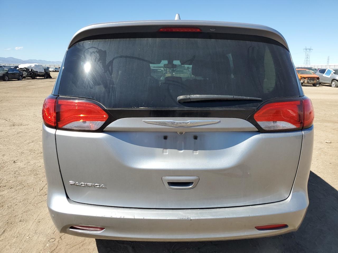 2017 Chrysler Pacifica Touring VIN: 2C4RC1DG0HR521619 Lot: 84253945