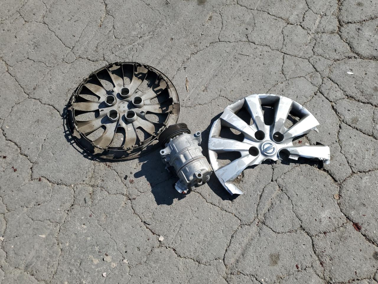 2015 Nissan Sentra S VIN: 3N1AB7APXFY231427 Lot: 81335895