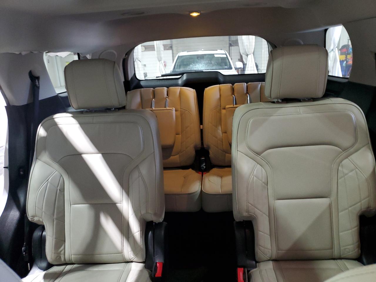 2016 Ford Explorer Platinum VIN: 1FM5K8HT2GGC69661 Lot: 83995725