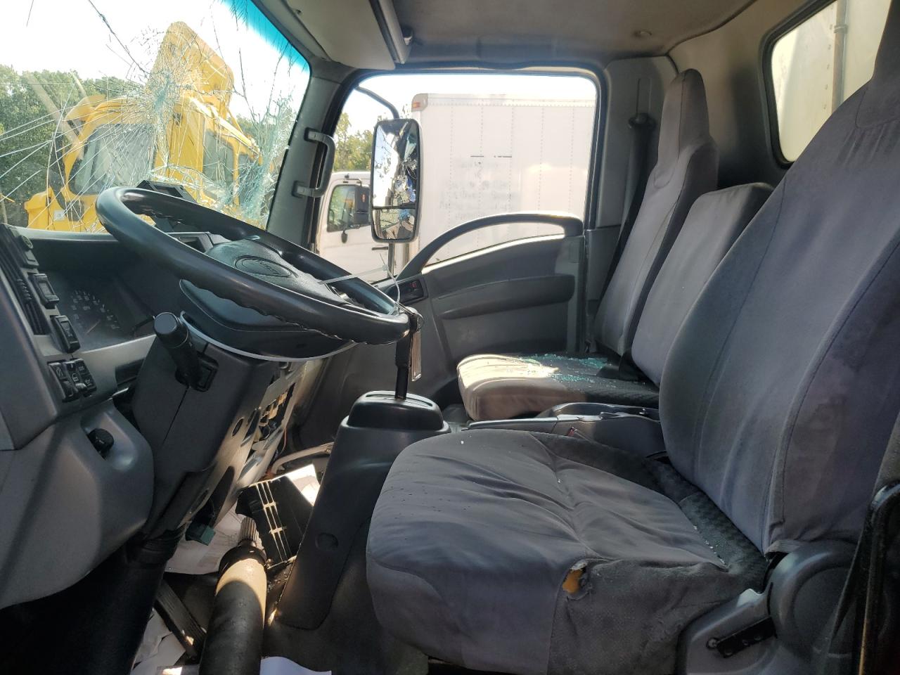 2010 Isuzu Nrr VIN: JALE5W160A7300268 Lot: 81217135