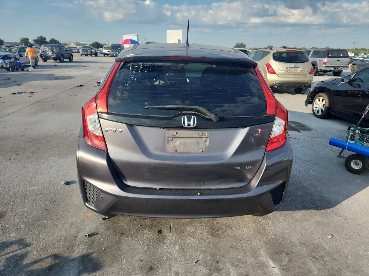 2015 Honda Fit Lx VIN: 3HGGK5G5XFM771354 Lot: 84026785
