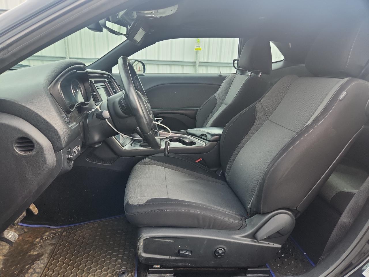 2015 Dodge Challenger Sxt VIN: 2C3CDZAG6FH715438 Lot: 81394365