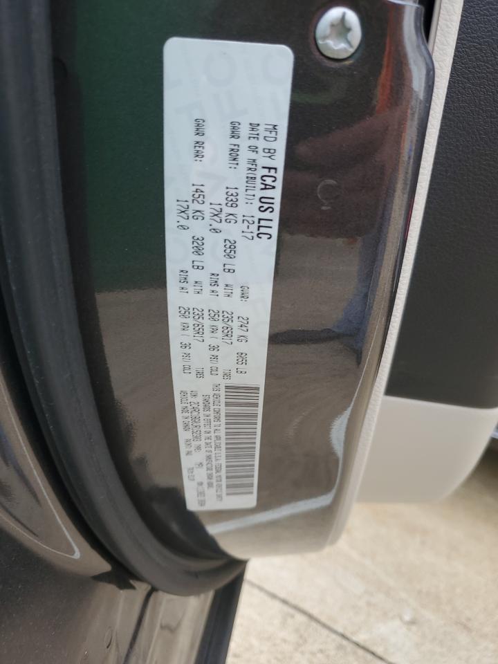 2018 Chrysler Pacifica Touring L VIN: 2C4RC1BG0JR152303 Lot: 83943275