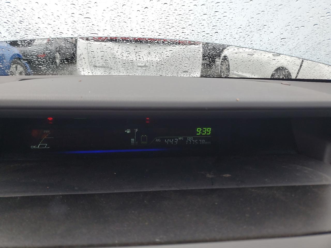 2014 Toyota Prius V VIN: JTDZN3EU0E3331818 Lot: 80141515