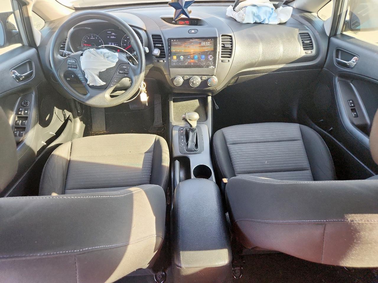 2015 Kia Forte Lx VIN: KNAFX4A63F5404838 Lot: 81859675