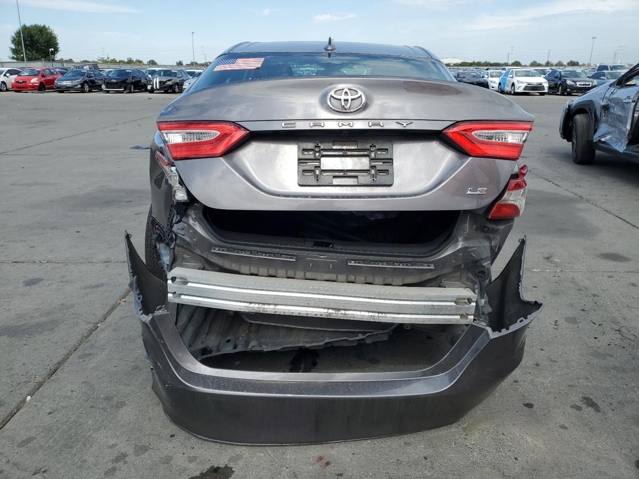 2019 Toyota Camry L VIN: 4T1B11HK8KU251762 Lot: 81610815