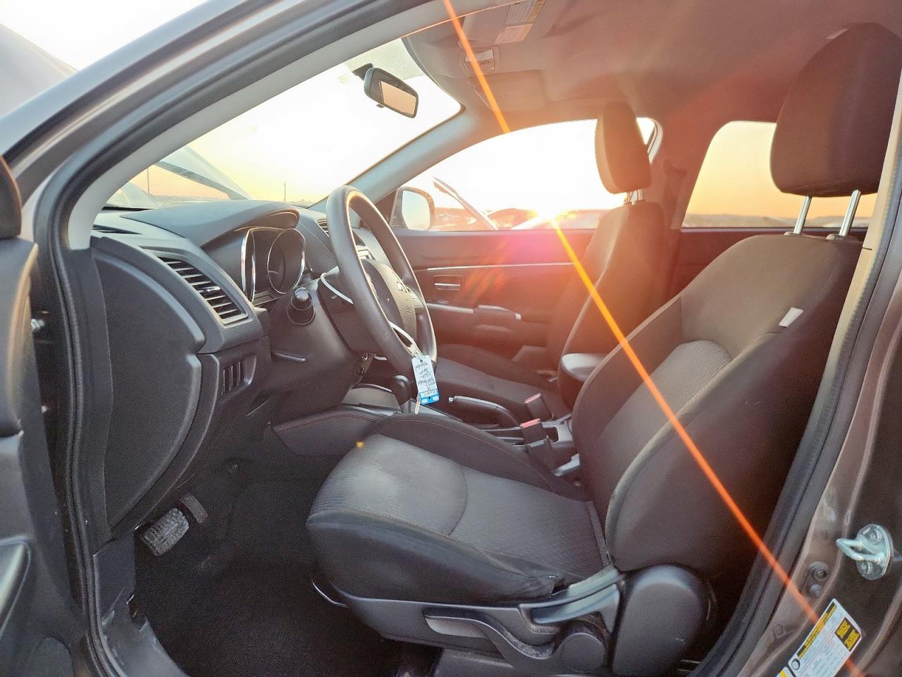 2019 Mitsubishi Outlander Sport Es VIN: JA4AP3AU5KU031981 Lot: 81219195