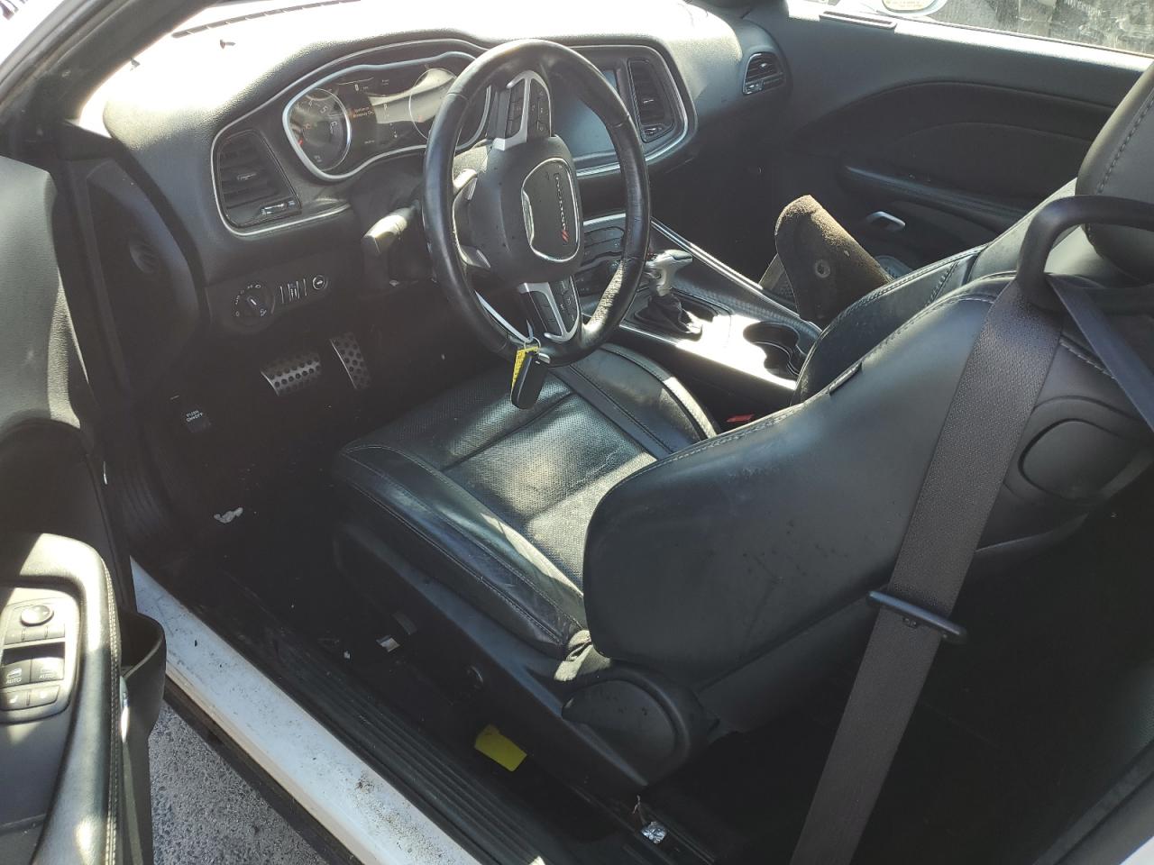 2016 Dodge Challenger Sxt VIN: 2C3CDZAG6GH332150 Lot: 70369325