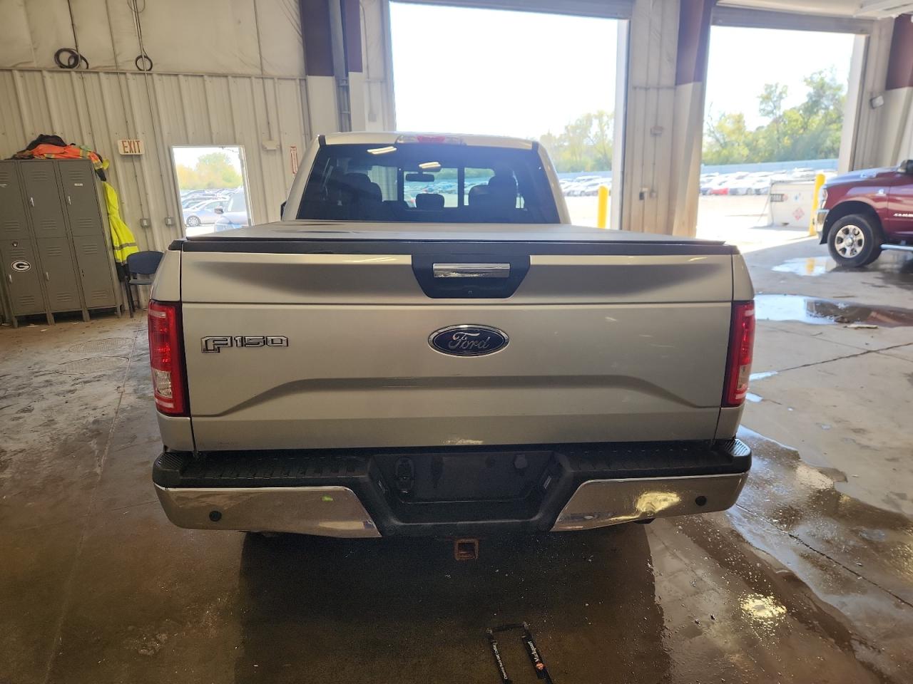 2017 Ford F150 Super Cab VIN: 1FTFX1EF0HFC20708 Lot: 84249435