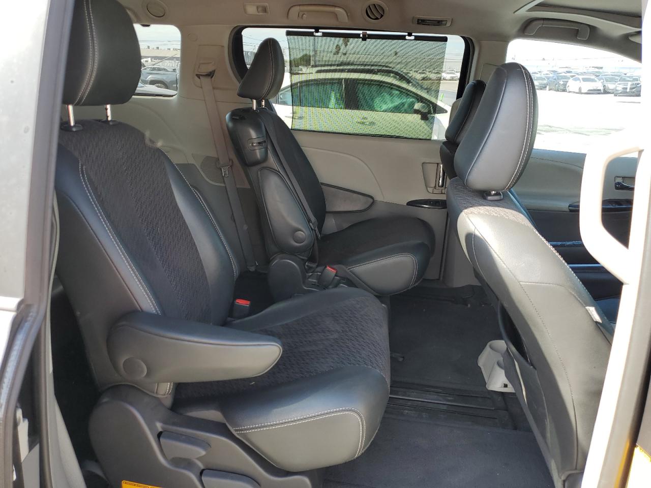 2012 Toyota Sienna Sport VIN: 5TDXK3DC1CS230744 Lot: 82085435