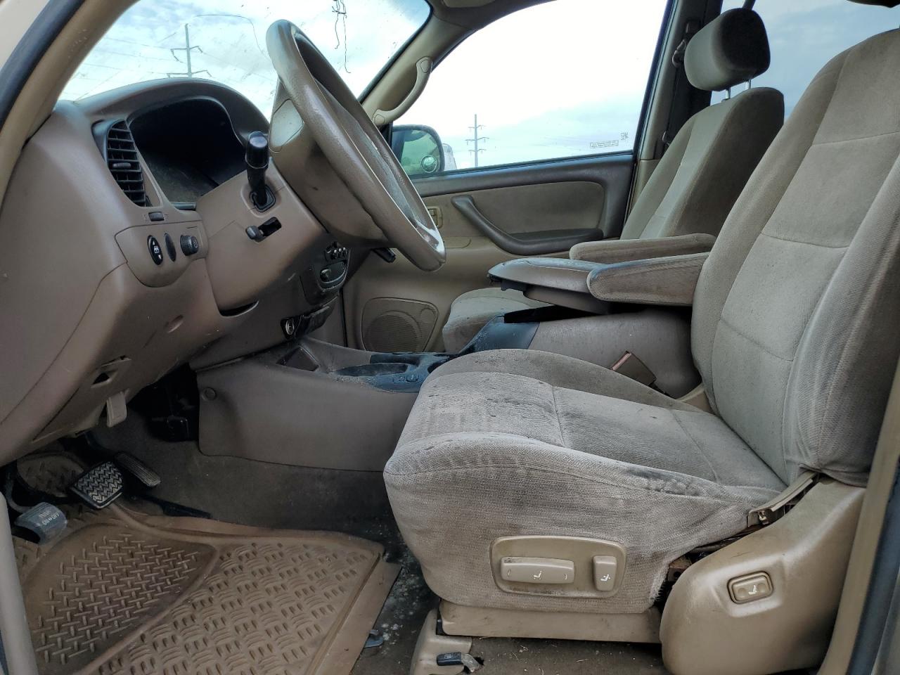 2003 Toyota Sequoia Sr5 VIN: 5TDZT34A73S176572 Lot: 70682965