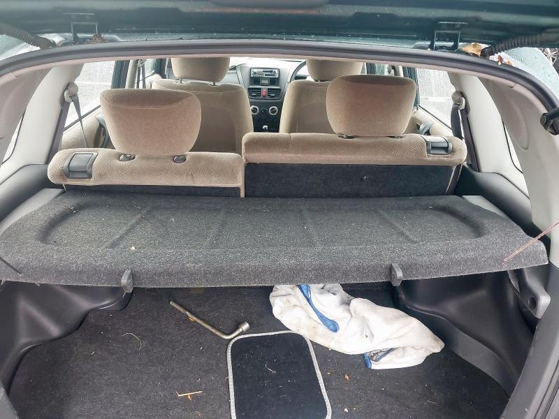 2002 SUZUKI LIANA GL