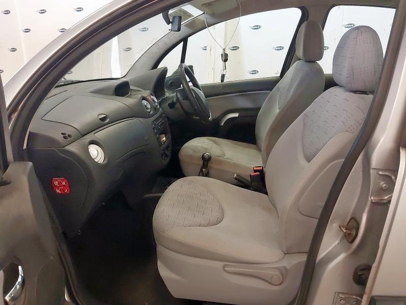 2004 CITROEN C3 DESIRE