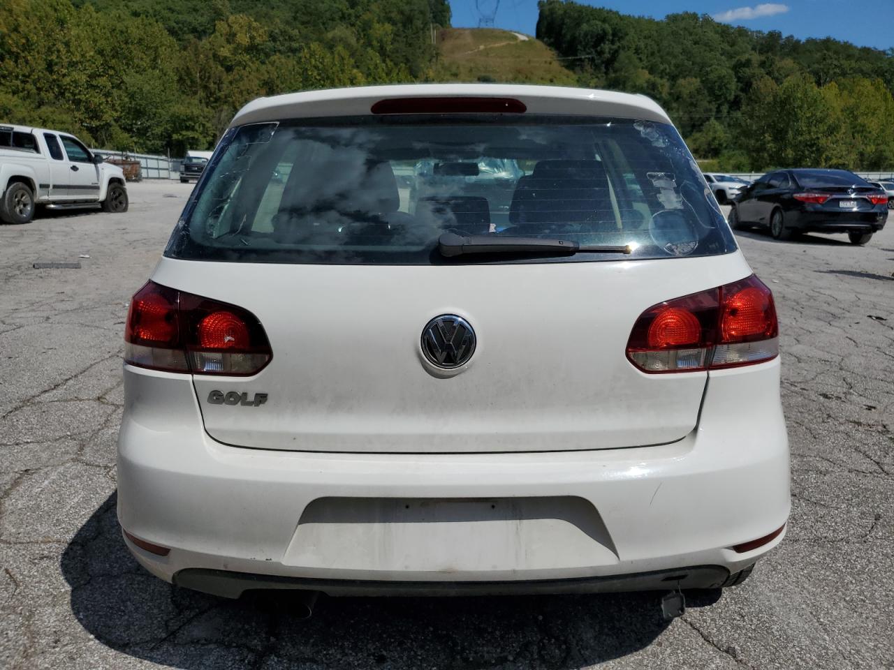 2014 Volkswagen Golf VIN: WVWDB7AJXEW011667 Lot: 72011395